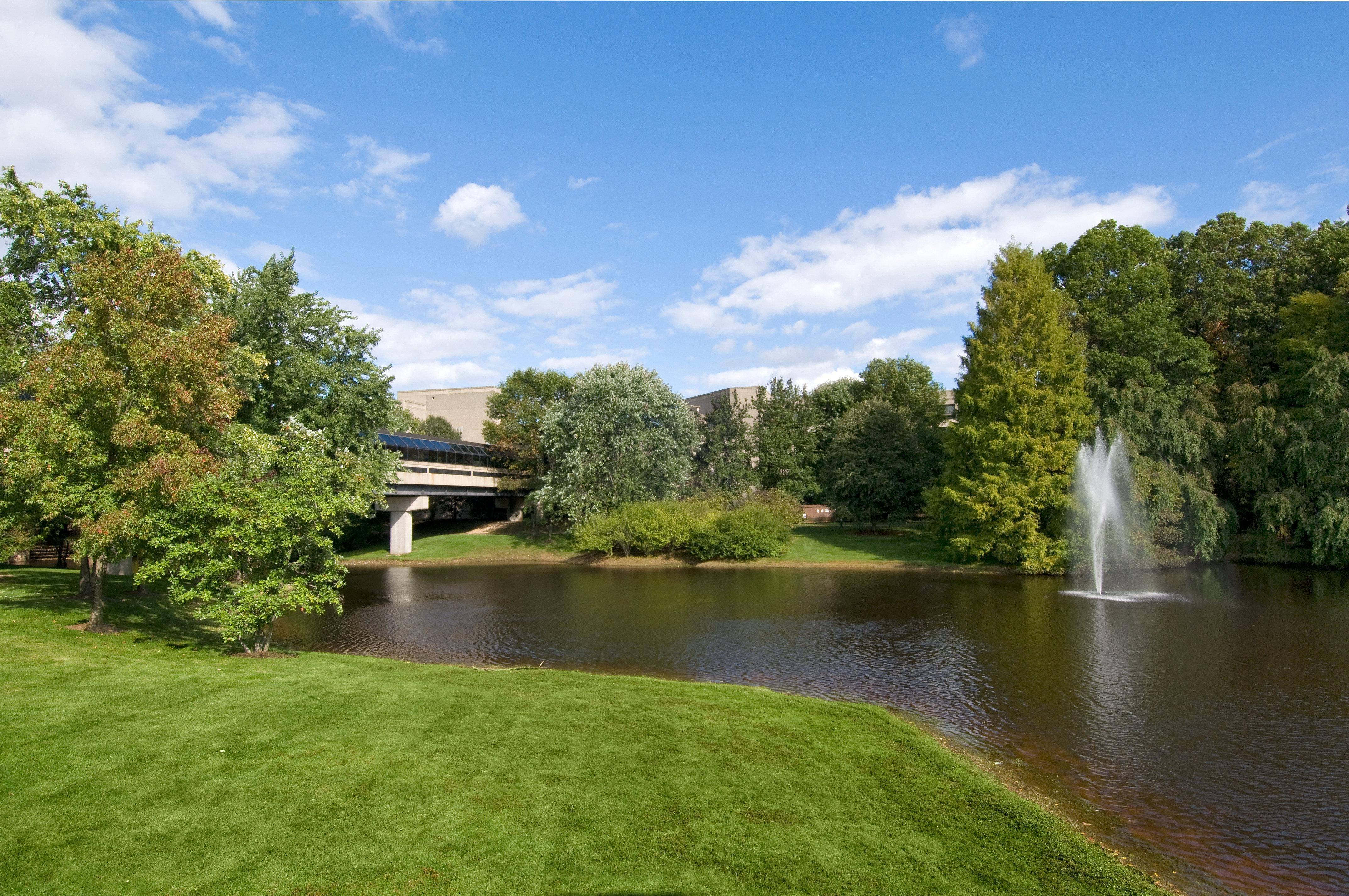 Crowne Plaza Princeton - Conference Center By Ihg מראה חיצוני תמונה
