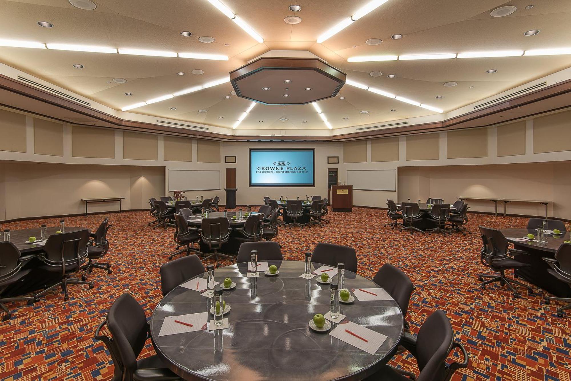 Crowne Plaza Princeton - Conference Center By Ihg מראה חיצוני תמונה