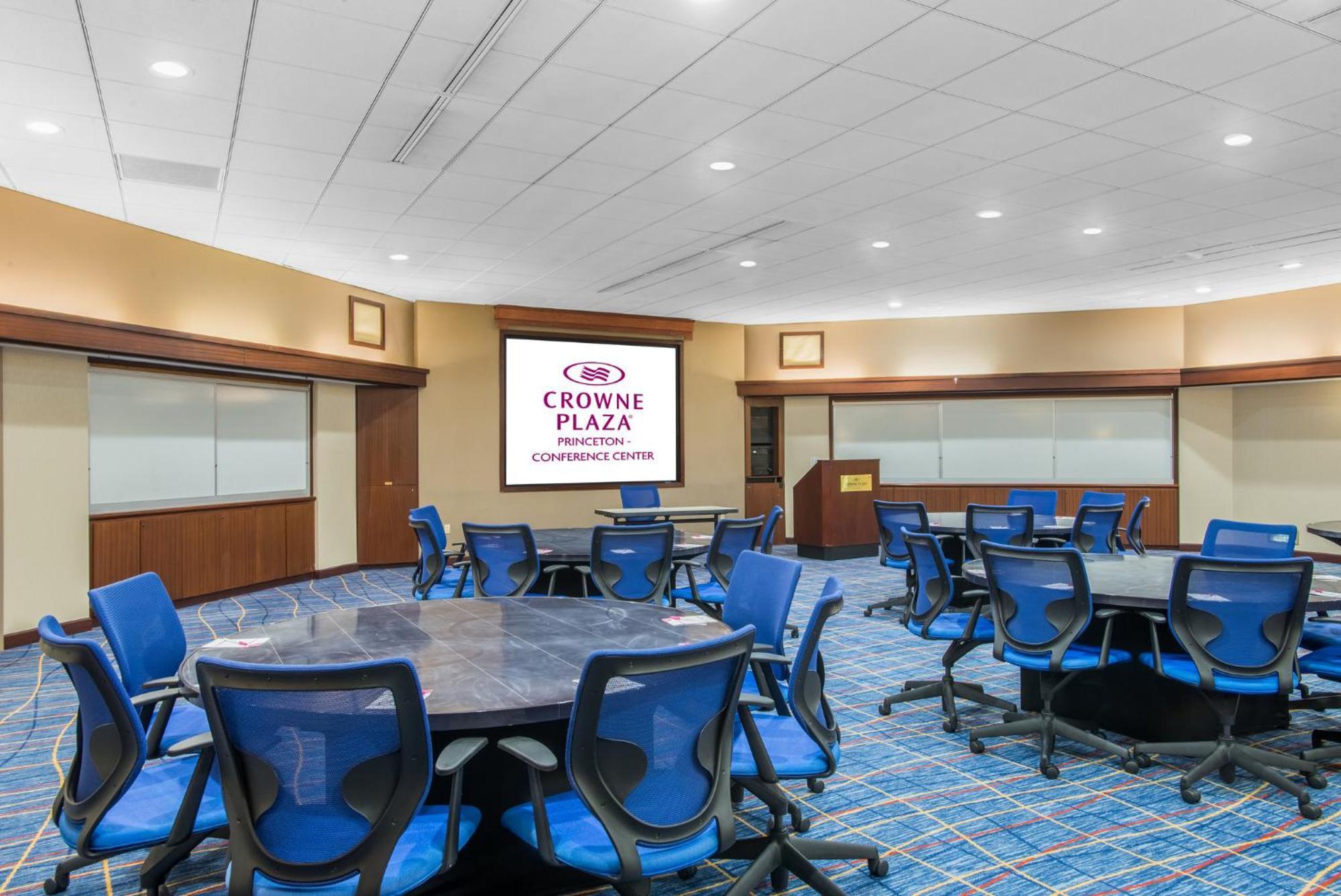 Crowne Plaza Princeton - Conference Center By Ihg מראה חיצוני תמונה